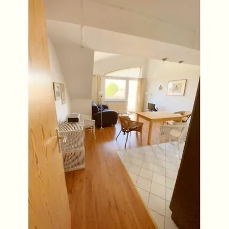 Waldstrasse 12 11 * Koserow