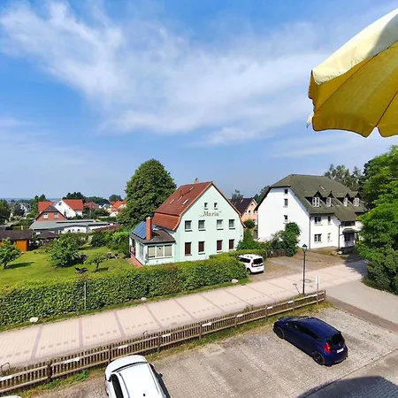 Waldstrasse 12 11 公寓 *