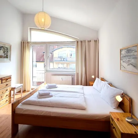 公寓 Waldstrasse 12 11